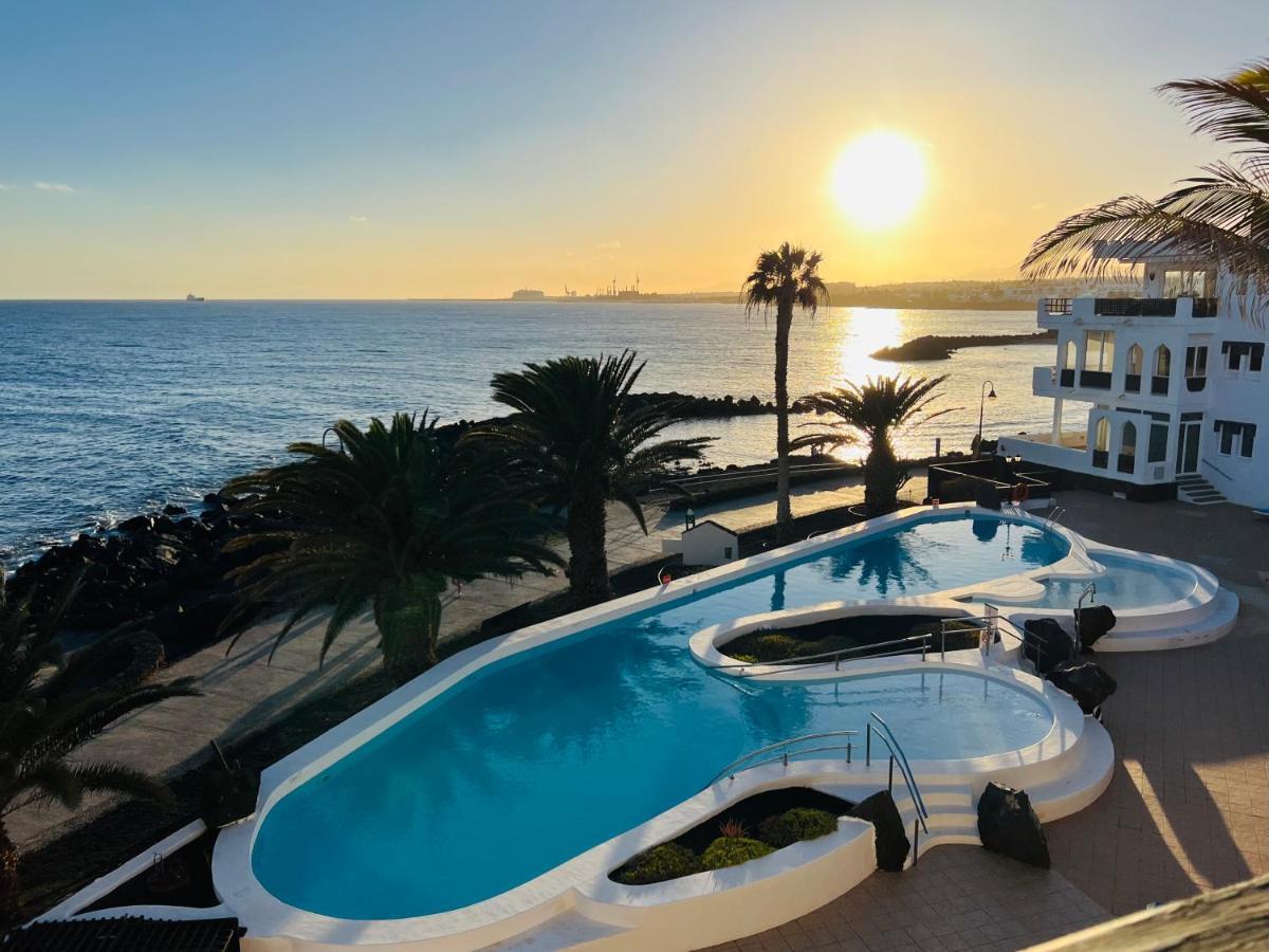 Penthouse Over The Sea Costa Teguise Exterior photo